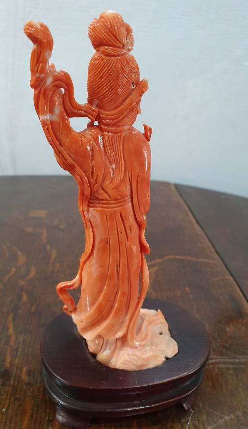 REPUBLICAN PERIOD 19111949 CORAL CARVING OF GUANYIN - ADDITIONAL PHOTO 2