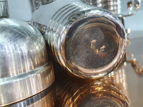 FRENCH ART DECO COCKTAIL SET OF TRAY SHAKER 8 BEAKERS IN SILVER PLATE C1930 - ADDITIONAL PHOTO 4