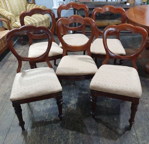 SET OF SIX VICTORIAN BALLOON BACK WALNUT CHAIRS C18601880 - ADDITIONAL PHOTO 2