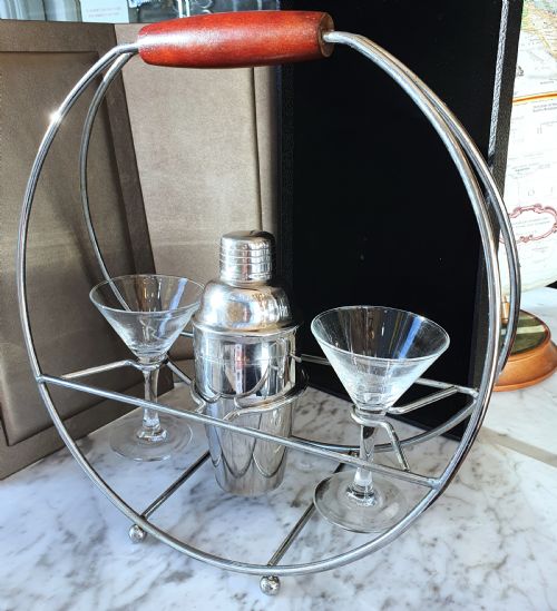 RARE FRENCH DECO CHROME COCKTAIL SHAKER MARTINI SET IN CRADLE CHROME HOLDER WITH LEATHER HANDLE - ADDITIONAL PHOTO 2