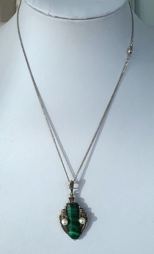 art deco malachite marcasite pearl 925 silver pendant on silver chain necklace - CATEGORY: ANTIQUE JEWELLERY - DATED 1940