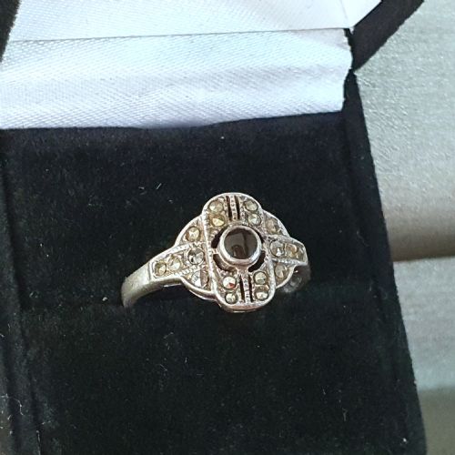 1930S ART DECO MARCASITE ONYX ODEON SILVER RING SIZE O - ADDITIONAL PHOTO 8