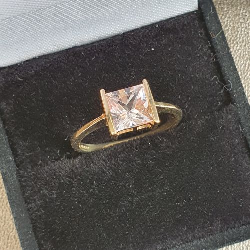 RADIANT CUT 15CT MORGANITE SOLITAIRE 9CT YELLOW GOLD RING - ADDITIONAL PHOTO 3