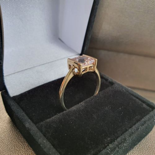 RADIANT CUT 15CT MORGANITE SOLITAIRE 9CT YELLOW GOLD RING - ADDITIONAL PHOTO 15