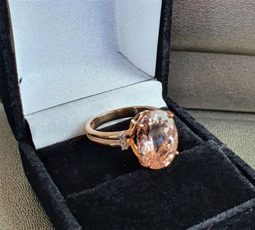 LARGE MORGANITE WITH DIAMOND SHOULDERS 9CT ROSE GOLD RING SIZE N - ADDITIONAL PHOTO 6