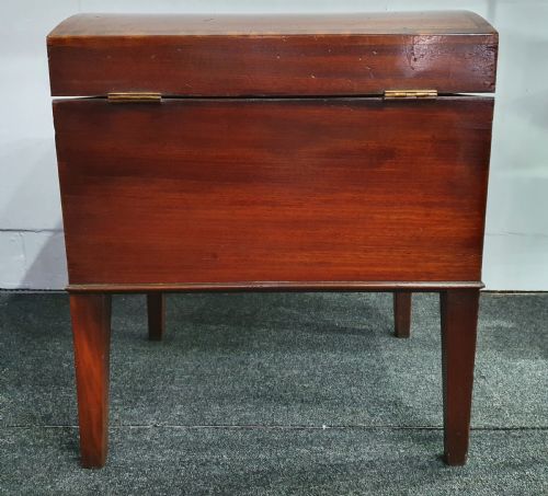 A FINE QUALITY ANTIQUE LATE GEORGIAN WINE CELLARETTE - ADDITIONAL PHOTO 9