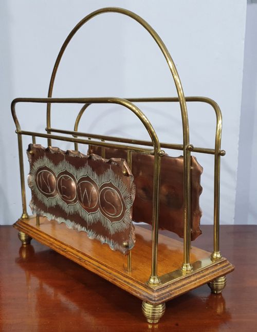 ARTS AND CRAFTS COPPER BRASS AND OAK NEWSPAPER RACK C1910 - ADDITIONAL PHOTO 2