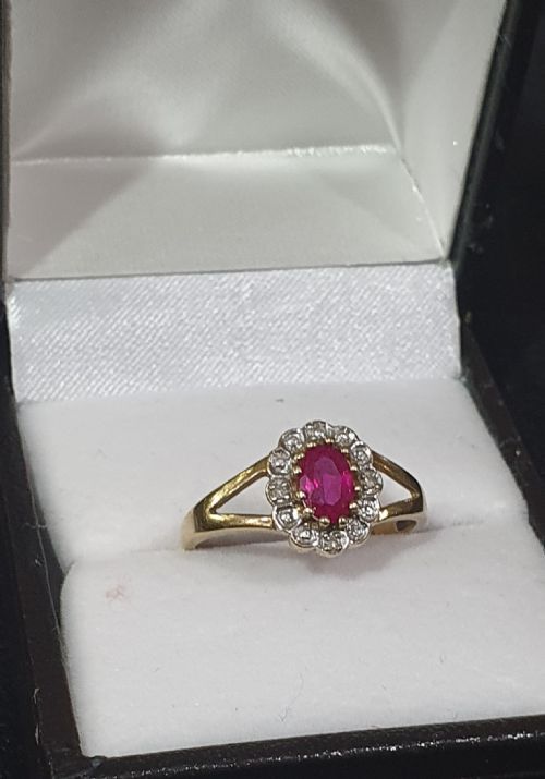VINTAGE 193040S RUBY DIAMOND HALO 9CT GOLD RING SIZE O - ADDITIONAL PHOTO 2