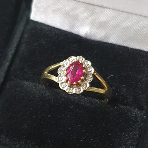 VINTAGE 193040S RUBY DIAMOND HALO 9CT GOLD RING SIZE O - ADDITIONAL PHOTO 4