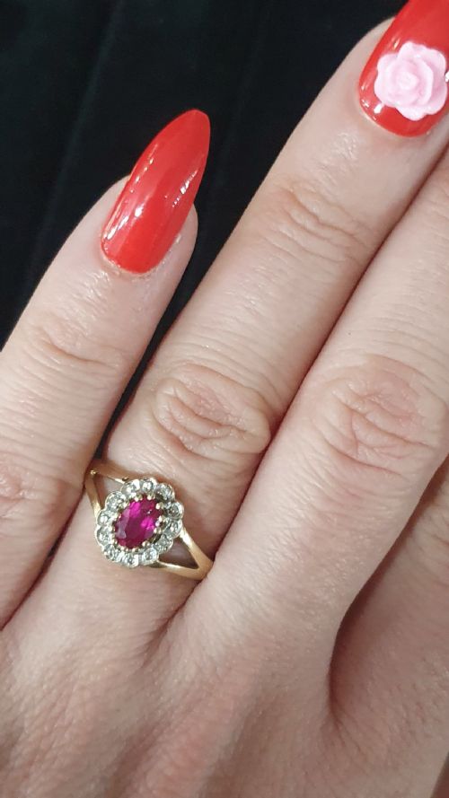 VINTAGE 193040S RUBY DIAMOND HALO 9CT GOLD RING SIZE O - ADDITIONAL PHOTO 6
