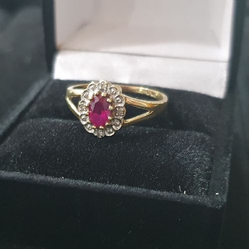 VINTAGE 193040S RUBY DIAMOND HALO 9CT GOLD RING SIZE O - ADDITIONAL PHOTO 8