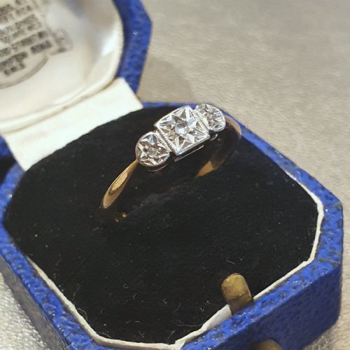 art deco 1920s30s geometric palladium set diamonds 9ct gold ring size n - CATEGORY: ANTIQUE JEWELLERY - DATED 1930