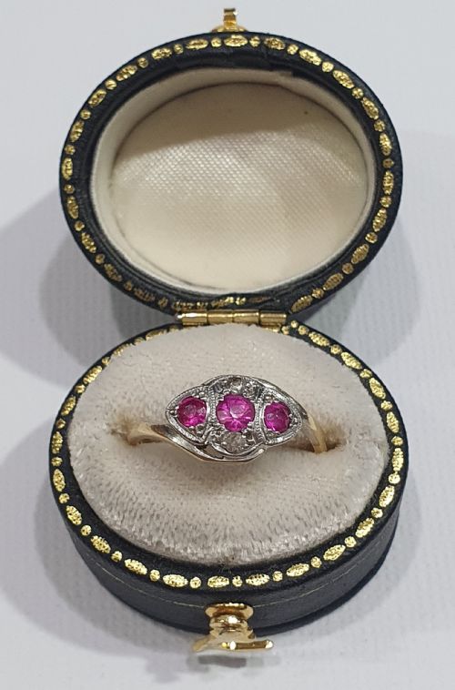 edwardian art deco platinum set ruby diamond 18ct gold trilogy size k - CATEGORY: ANTIQUE JEWELLERY - DATED 1910