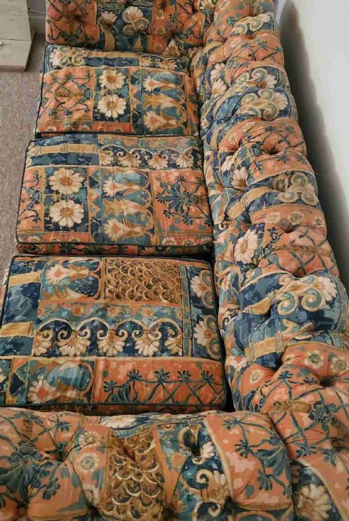 VICTORIAN CHESTERFIELD SOFA C1880 - ADDITIONAL PHOTO 6