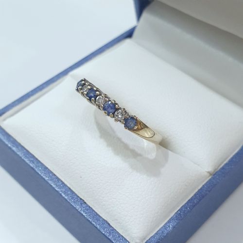 VINTAGE CEYLON SAPPHIRE DIAMOND 9CT HALF ETERNITY RING SIZE M - ADDITIONAL PHOTO 2