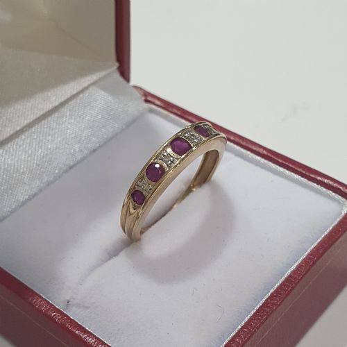 vintage ruby illusion set diamond half eternity ring size l - CATEGORY: ANTIQUE JEWELLERY - DATED 1960