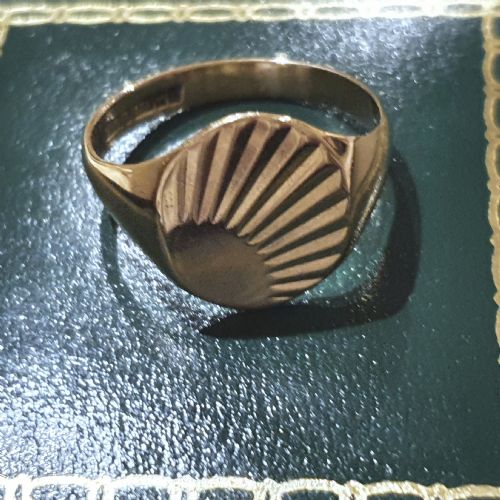 MEN'S VINTAGE 1921 GOLD STARBURST SIGNET RING SIZE R - ADDITIONAL PHOTO 2