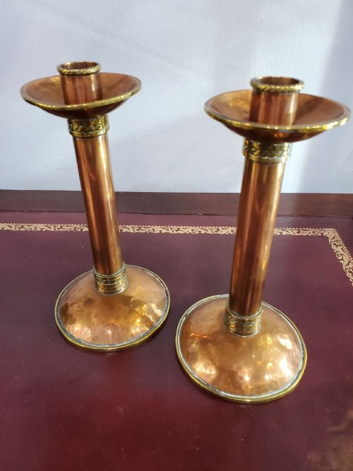 PAIR ARTS CRAFTS COPPER CANDLESTICKS C1910 - ADDITIONAL PHOTO 1