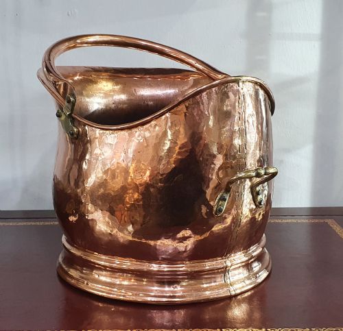 ARTS CRAFTS HAMMERED COPPER COAL SCUTTLE SWING HANDLE LATE 19TH CENTURY - ADDITIONAL PHOTO 6