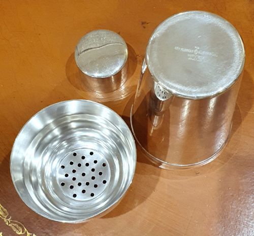 ART DECO CONTINENTAL BULLET 3 PIECE COCKTAIL SHAKER C1930 - ADDITIONAL PHOTO 3