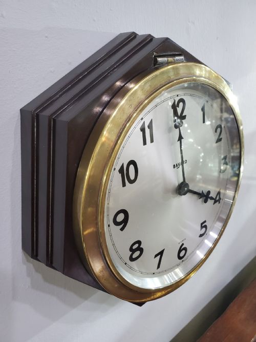 BAYARD FRENCH ART DECO BAKELITE BRASS WALL CLOCK C1930 - ADDITIONAL PHOTO 3