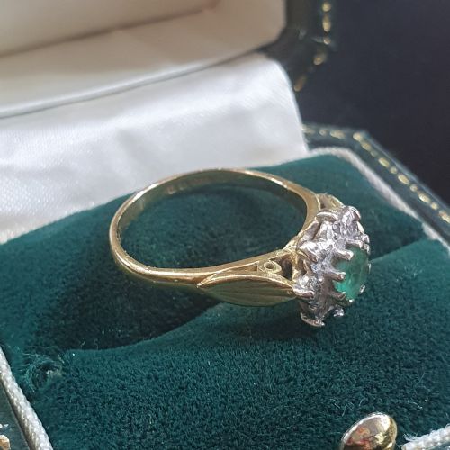 1933 ART DECO 18CT GOLD EMERALD DIAMOND HALO SNOWFLAKE RING SIZE L - ADDITIONAL PHOTO 5
