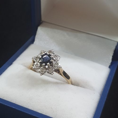 1940S50S SNOWFLAKE SAPPHIRE DIAMOND HALO ON 9CT GOLD RING SIZE N - ADDITIONAL PHOTO 8