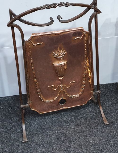 ARTS CRAFTS HAND FORGED IRON AND COPPER FIRESCREEN C1910 - ADDITIONAL PHOTO 5