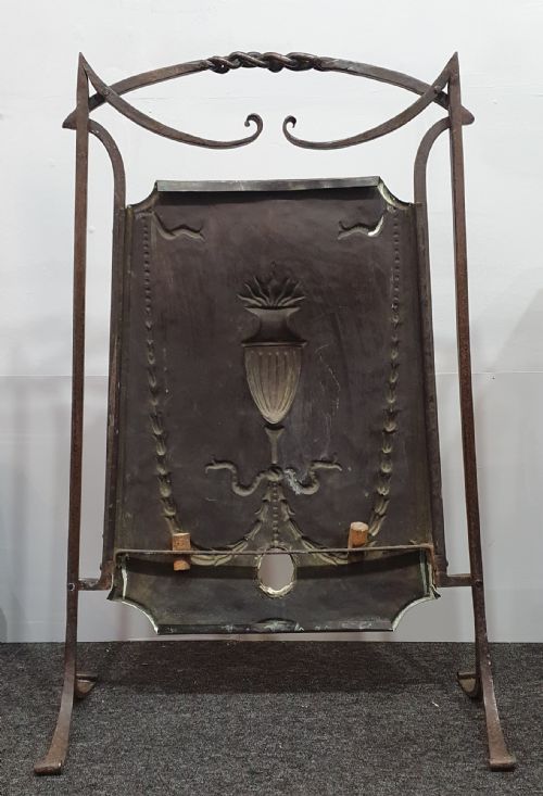 ARTS CRAFTS HAND FORGED IRON AND COPPER FIRESCREEN C1910 - ADDITIONAL PHOTO 3