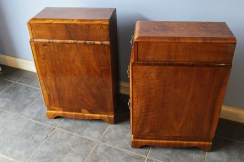 PAIR OF ART DECO BURR WALNUT BEDSIDE CABINETS C192030 - ADDITIONAL PHOTO 8