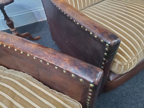 PAIR OF ART DECO LEATHER CLUB CHAIRS C1920 - ADDITIONAL PHOTO 9