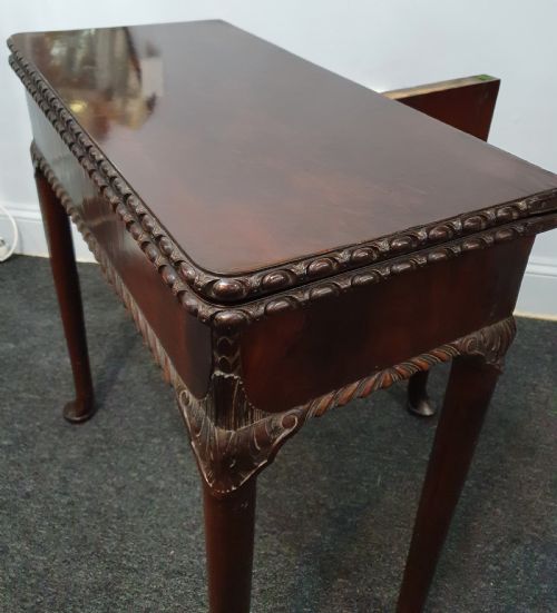 A GEORGE II MAHOGANY TEA OR CARD TABLE FOLDING RECTANGULAR TOP CIRCA 1750 - ADDITIONAL PHOTO 6