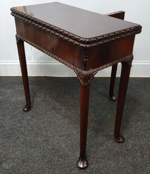 A GEORGE II MAHOGANY TEA OR CARD TABLE FOLDING RECTANGULAR TOP CIRCA 1750 - ADDITIONAL PHOTO 7
