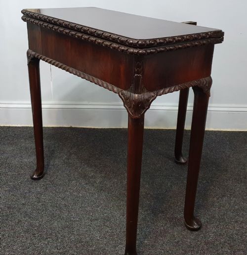 A GEORGE II MAHOGANY TEA OR CARD TABLE FOLDING RECTANGULAR TOP CIRCA 1750 - ADDITIONAL PHOTO 8