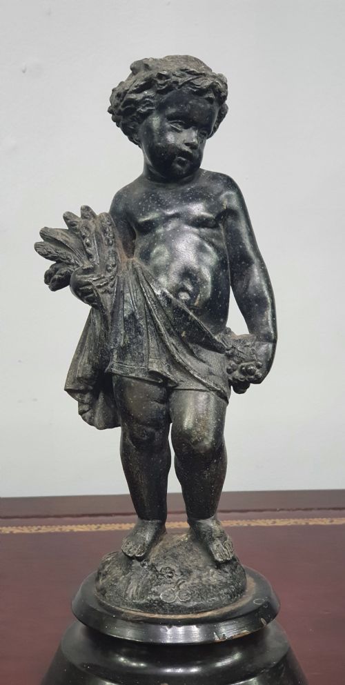 A PAIR OF VICTORIAN CAST METAL MANTEL FIGURES - ADDITIONAL PHOTO 9