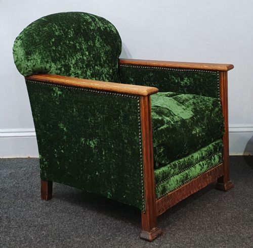 EDWARDIAN OAK ARMCHAIR WITH CRUSHED GREEN VELVET UPHOLSTERY C1910 - ADDITIONAL PHOTO 1