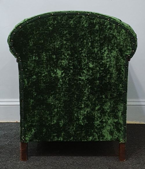EDWARDIAN OAK ARMCHAIR WITH CRUSHED GREEN VELVET UPHOLSTERY C1910 - ADDITIONAL PHOTO 4
