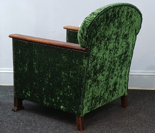 EDWARDIAN OAK ARMCHAIR WITH CRUSHED GREEN VELVET UPHOLSTERY C1910 - ADDITIONAL PHOTO 5