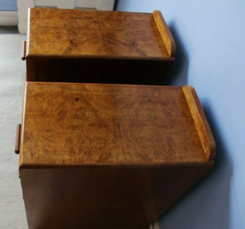 PAIR OF ART DECO BURR WALNUT BEDSIDE CABINETS C192030 - ADDITIONAL PHOTO 3