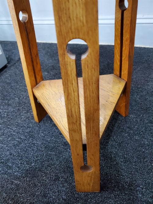 ARTS AND CRAFTS HONEY OAK SIDE TABLE C1890 - ADDITIONAL PHOTO 4