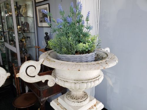 PAIR OF VICTORIAN CAST IRON GARDEN URNS C1860 - ADDITIONAL PHOTO 8
