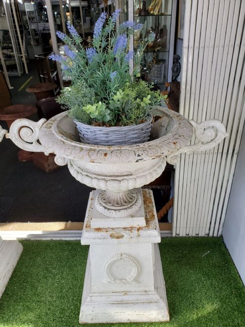 PAIR OF VICTORIAN CAST IRON GARDEN URNS C1860 - ADDITIONAL PHOTO 2