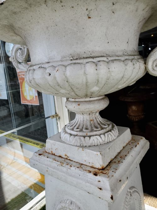 PAIR OF VICTORIAN CAST IRON GARDEN URNS C1860 - ADDITIONAL PHOTO 10