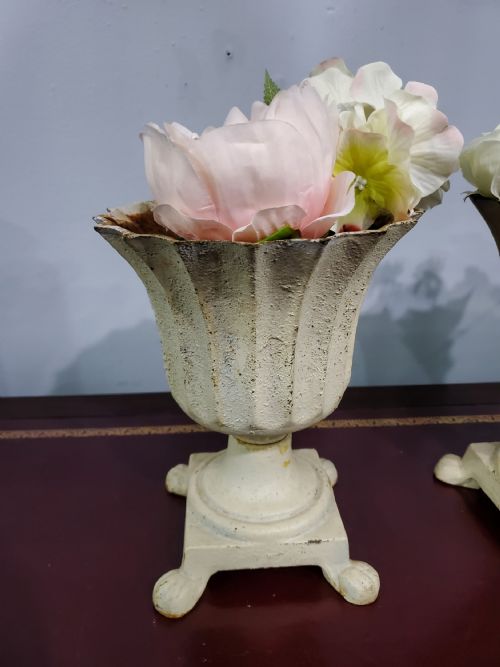 PAIR OF SMALL FRENCH FLUTED GARDEN PLANTERS 19TH CENTURY - ADDITIONAL PHOTO 6
