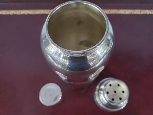 ART DECO CHROME PLATED COCKTAIL SHAKER C1930 - ADDITIONAL PHOTO 2