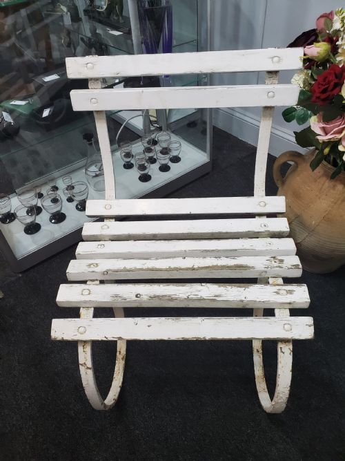 PAIR OF VICTORIAN CAST IRON GARDEN CHAIRS C1880 - ADDITIONAL PHOTO 4