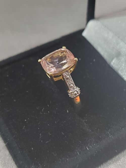 CUSHION CUT MORGANITE 15CT PAV DIAMOND SET SHOULDERS 9CT GOLD RING SIZE O - ADDITIONAL PHOTO 3