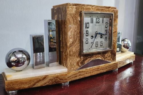FRENCH ART DECO MARBLE MANTLE CLOCK MODERNIST STYLE C1930 - ADDITIONAL PHOTO 2