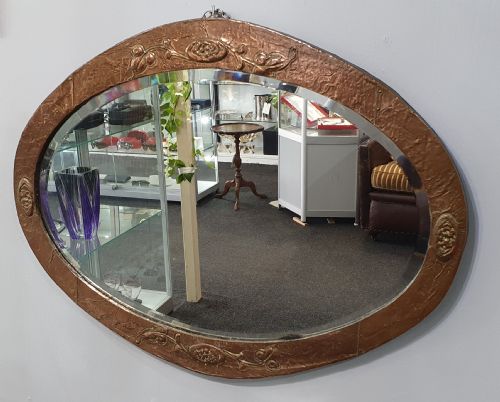 ARTS CRAFTS OVAL SHAPED HAMMERED COPPER MIRROR C1910 - ADDITIONAL PHOTO 2