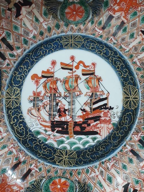 RARE EDO PERIOD OCTAGONAL IMARI DISH - ADDITIONAL PHOTO 8